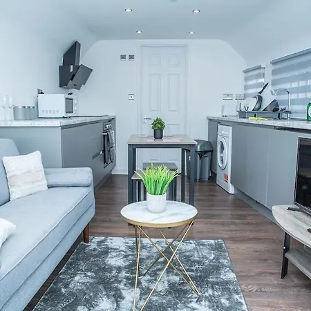 Aylesbury Studio Apartment 6 With Parking Buitenkant foto